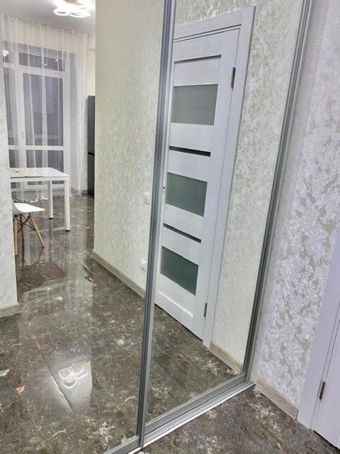 Люкс Апартаменти В Центрі Міста ,Жк Театральний Rivne Exterior photo